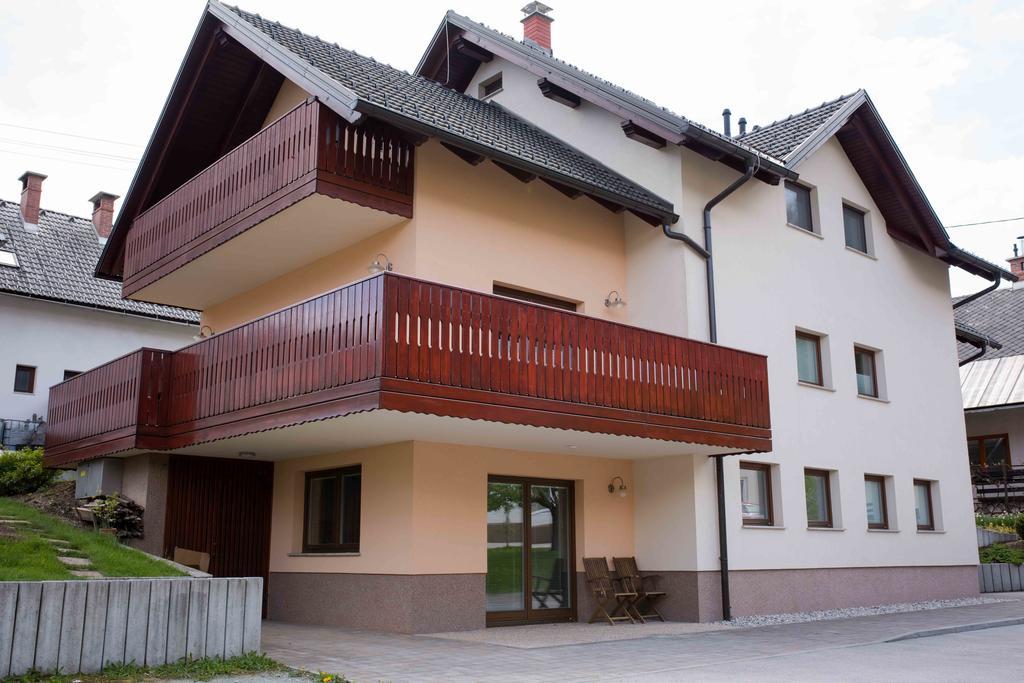 Apartments Burja Блед Экстерьер фото